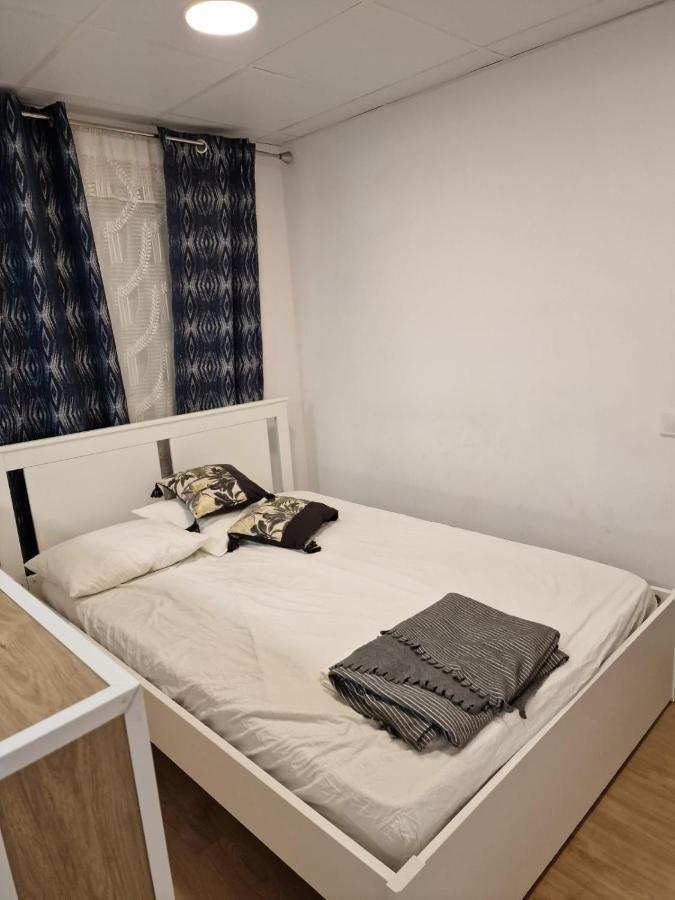 Moderno Apartamento Del Arquitecto Apart otel Valensiya Dış mekan fotoğraf