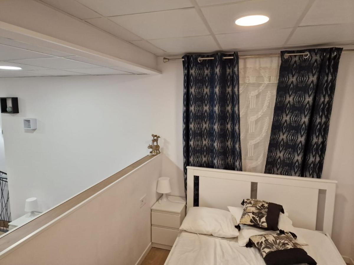 Moderno Apartamento Del Arquitecto Apart otel Valensiya Dış mekan fotoğraf