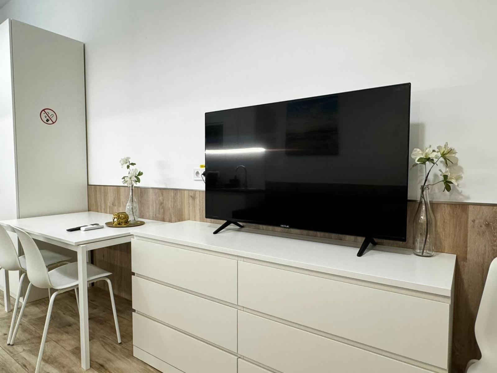 Moderno Apartamento Del Arquitecto Apart otel Valensiya Dış mekan fotoğraf