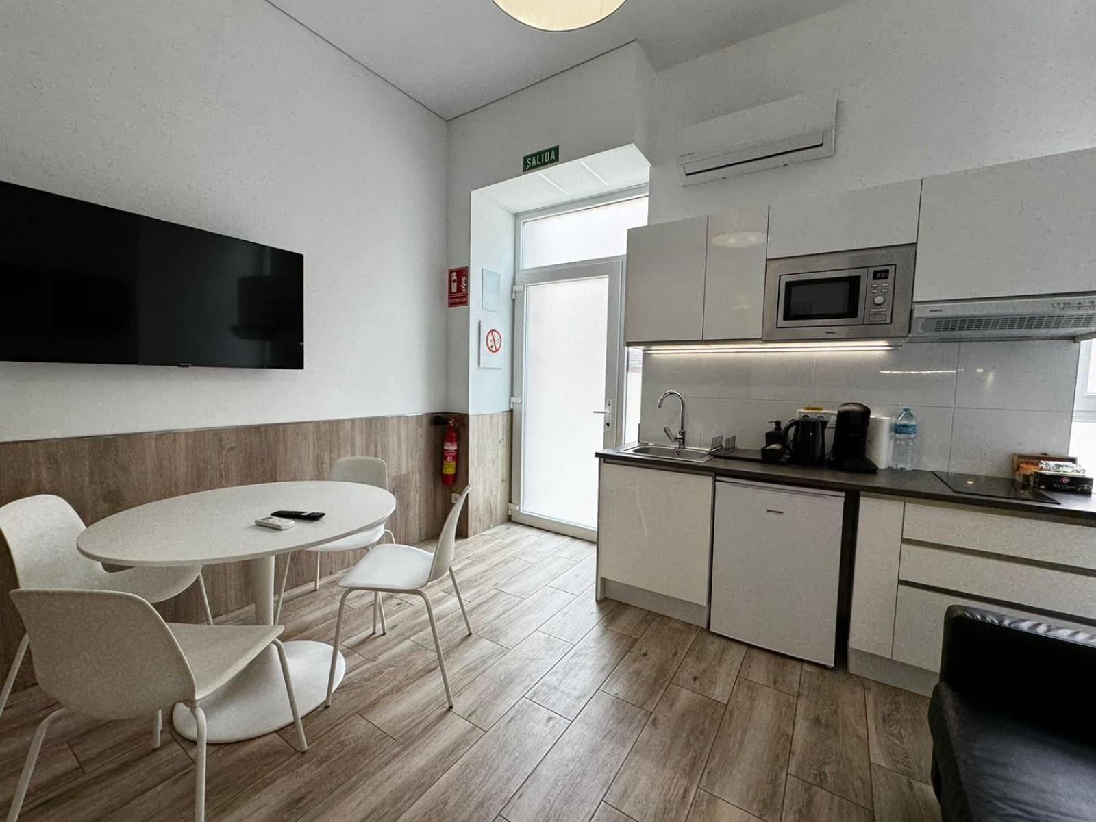 Moderno Apartamento Del Arquitecto Apart otel Valensiya Dış mekan fotoğraf