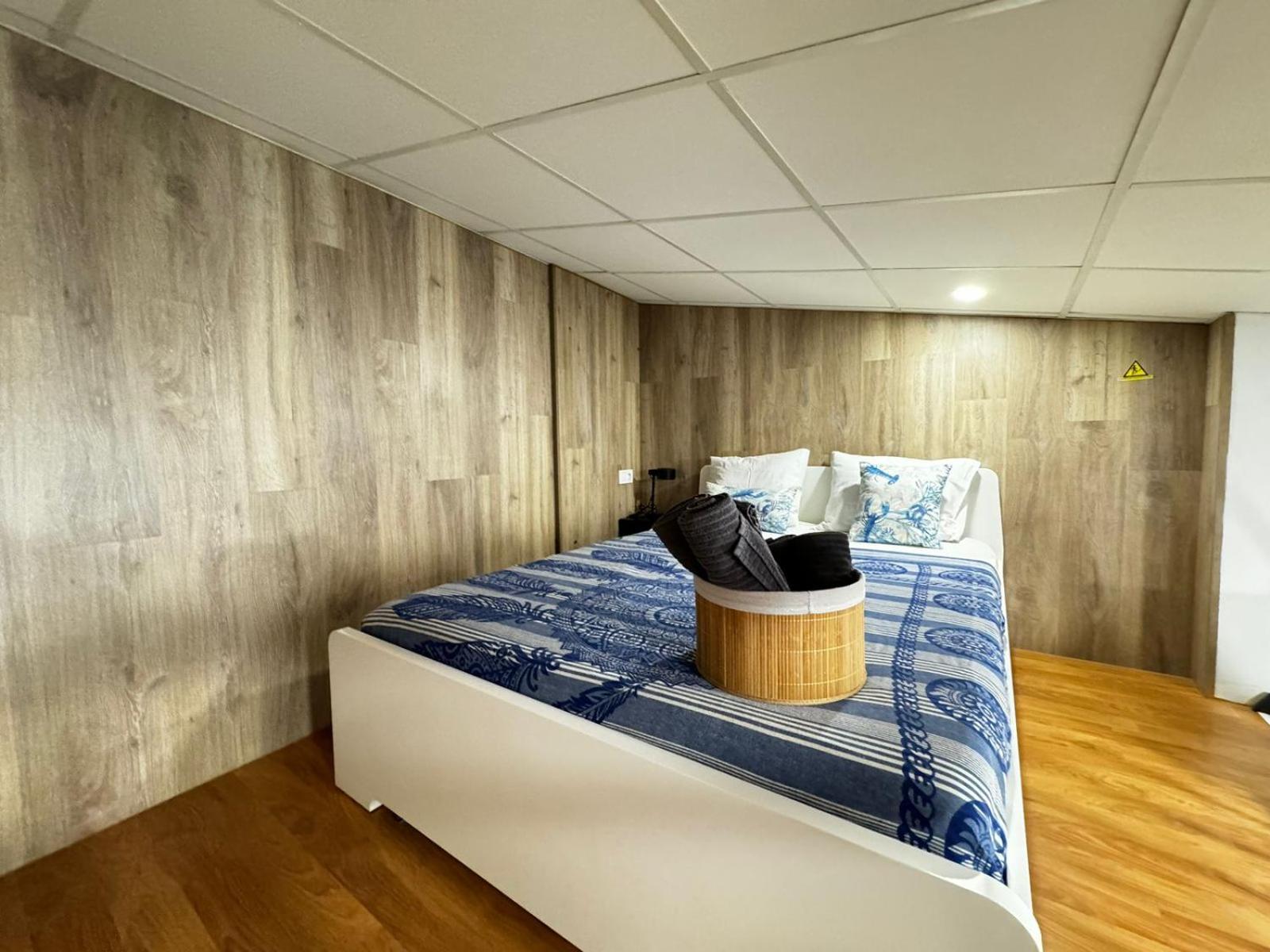 Moderno Apartamento Del Arquitecto Apart otel Valensiya Dış mekan fotoğraf