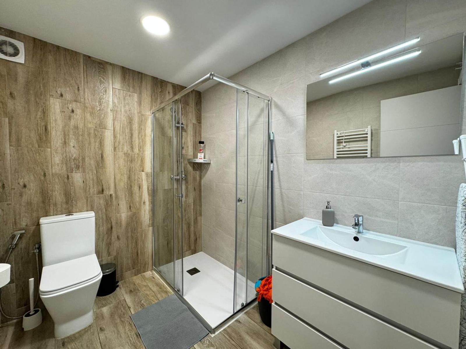 Moderno Apartamento Del Arquitecto Apart otel Valensiya Dış mekan fotoğraf